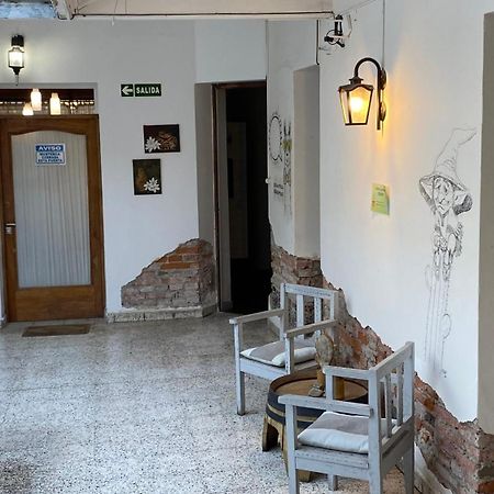 Alojamiento En El Centro De Salta - Casaguemessalta Eksteriør bilde