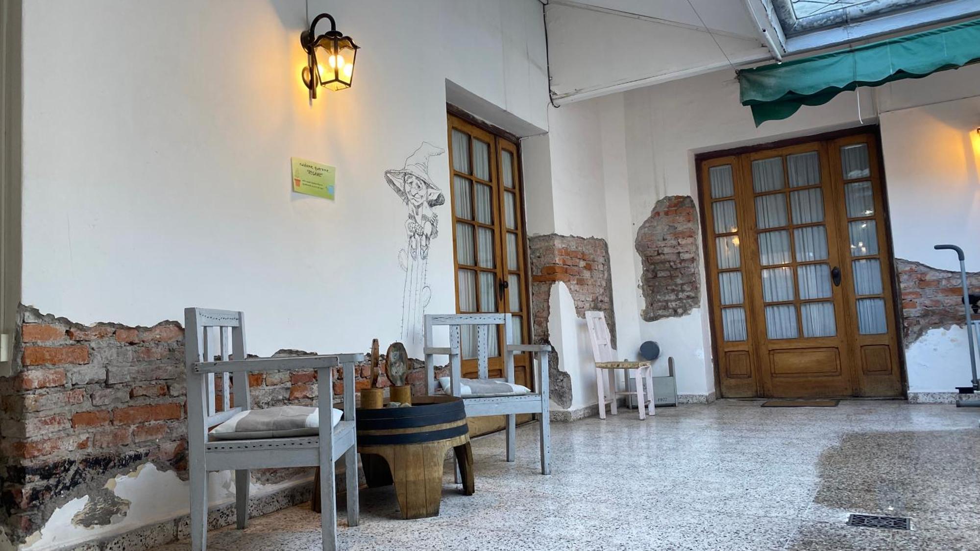 Alojamiento En El Centro De Salta - Casaguemessalta Eksteriør bilde